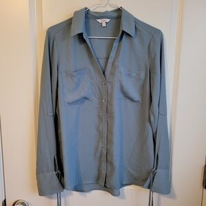 ❄️ 5/$5 ❄️Candies Powder Blue Button Up Top